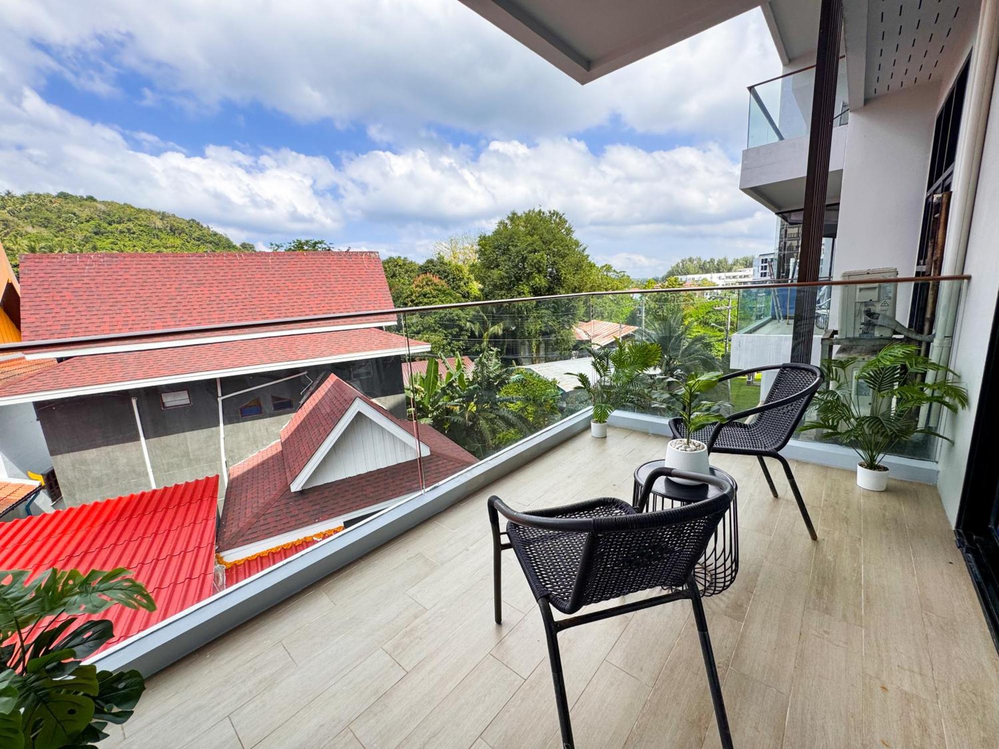 Appartement Cozy 1br With Big Balcony - 2 Pools & 5 Mins From Surin *